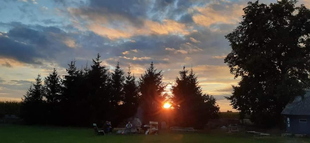 Noclegi Nad Biebrza Stara Szkola Wrocen Exterior foto